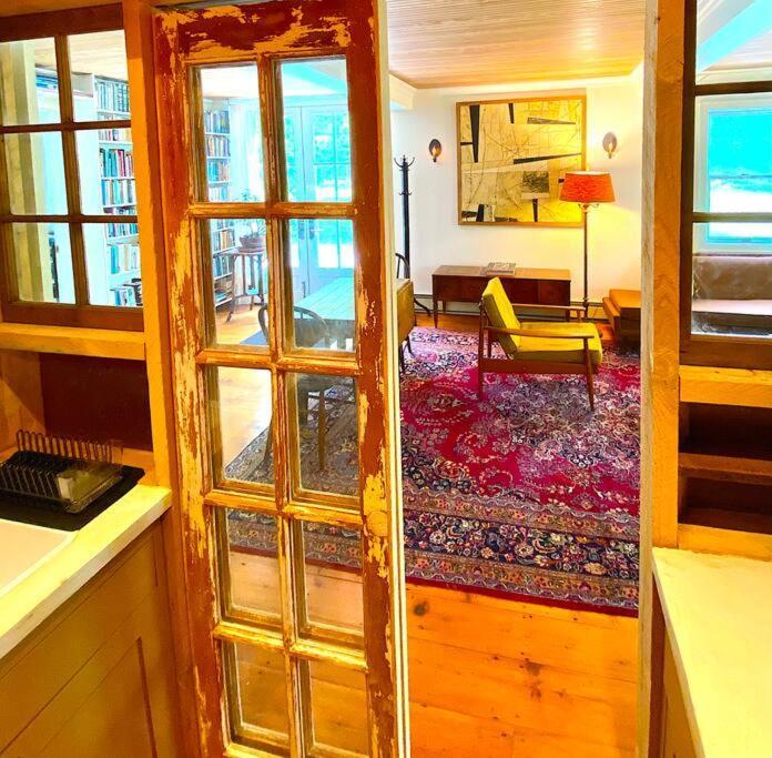 The Farmhouse Suite At Barn & Bike Red Hook Екстериор снимка