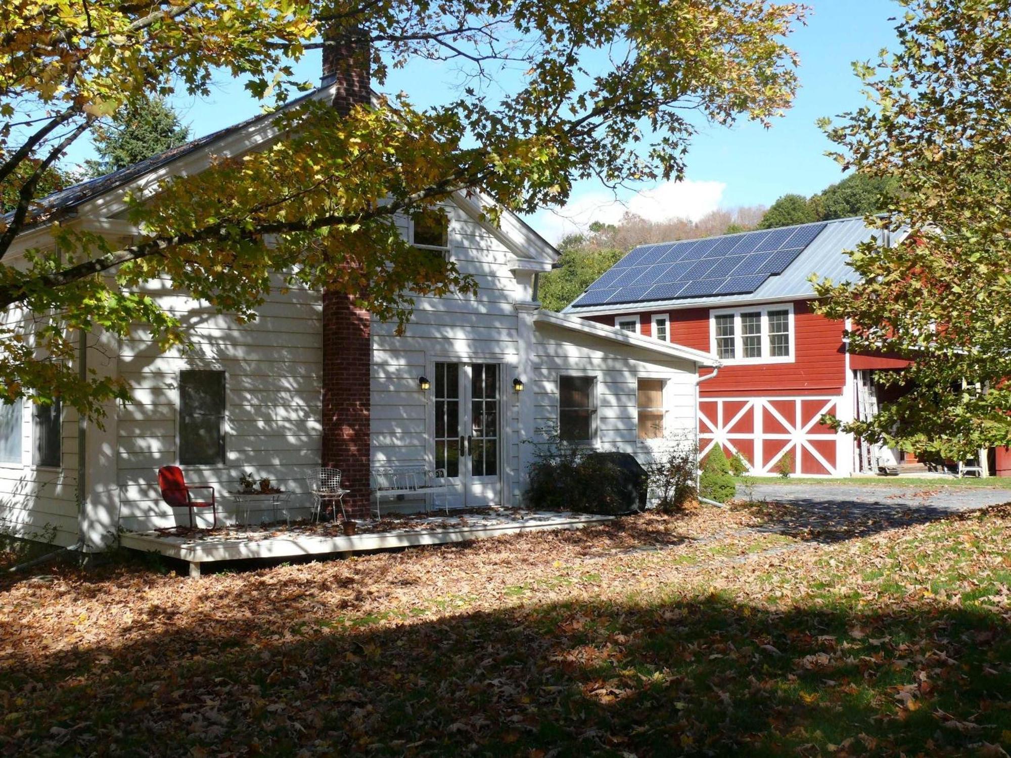 The Farmhouse Suite At Barn & Bike Red Hook Екстериор снимка